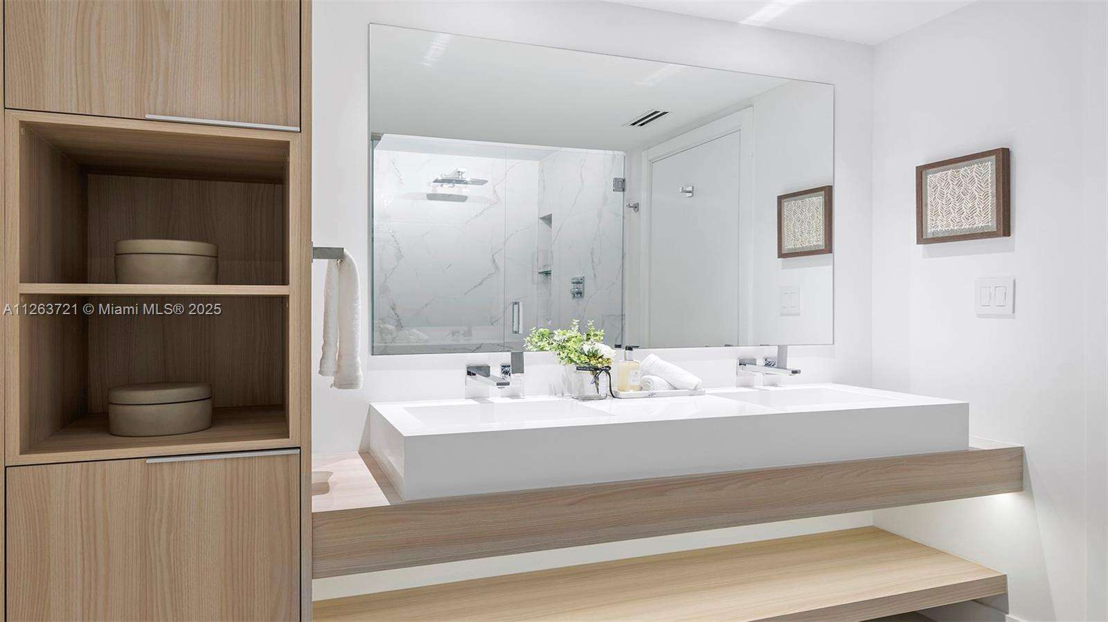 Roney Palace Unit #641 | Picture 26