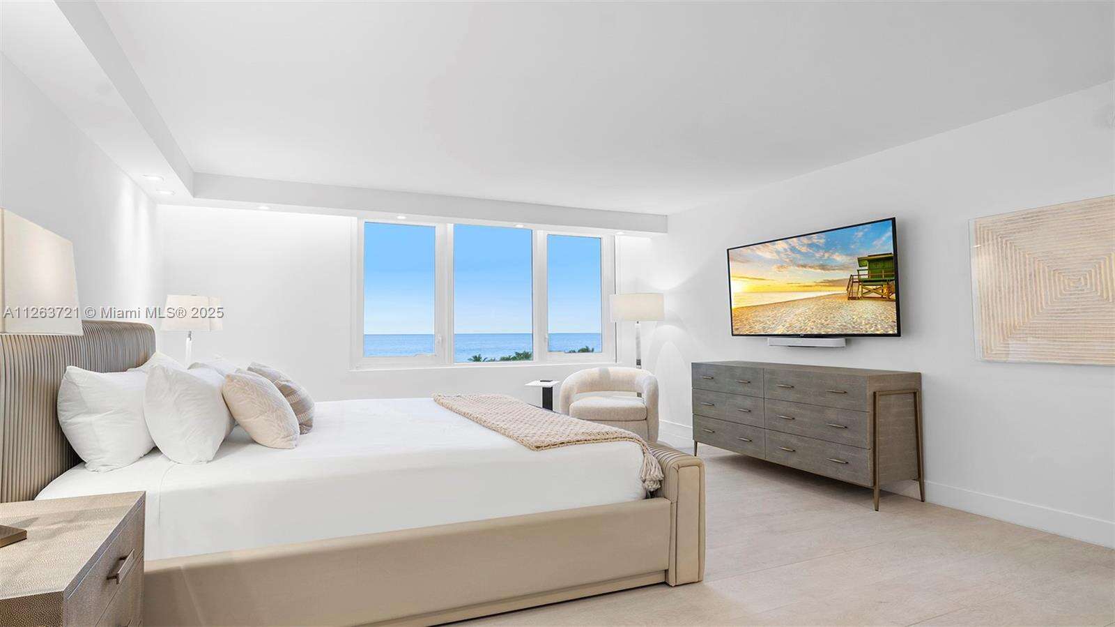 Roney Palace Unit #641 | Picture 27