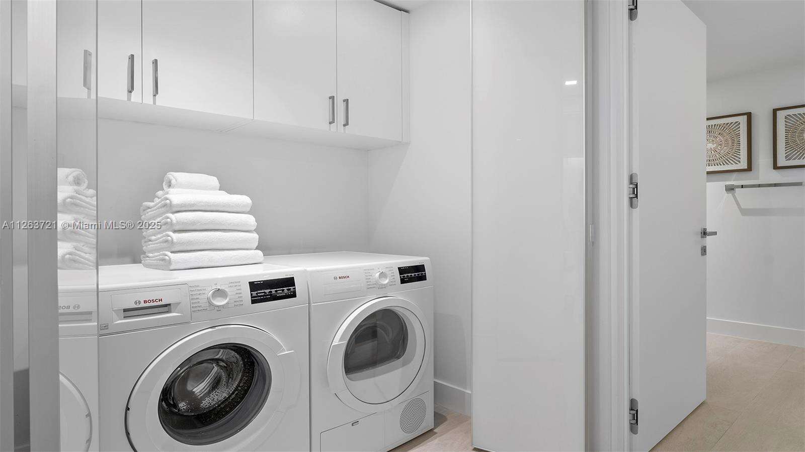 Roney Palace Unit #641 | Picture 29