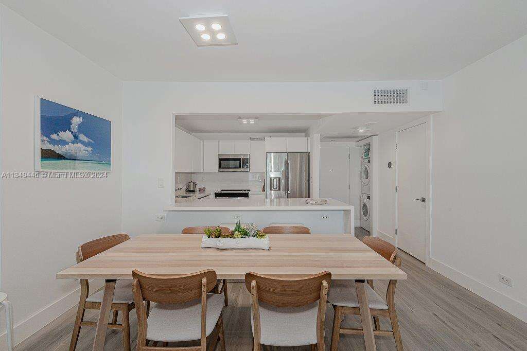 Roney Palace Unit #1115 | Picture 18