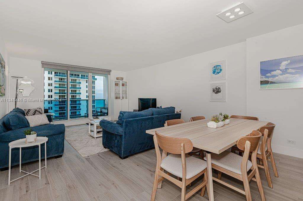 Roney Palace Unit #1115 | Picture 5