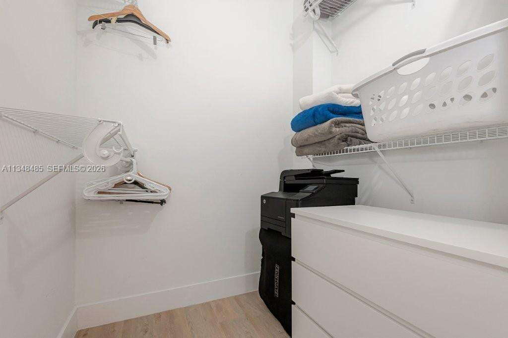 Roney Palace Unit #927 | Picture 26