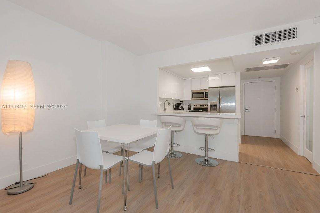 Roney Palace Unit #927 | Picture 5