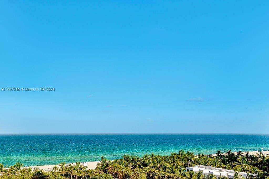 Roney Palace Unit #842 | Picture 2