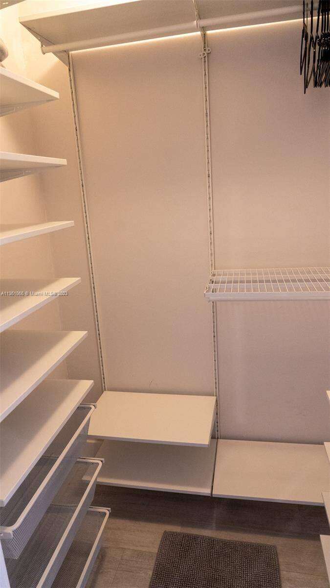 Roney Palace Unit #403 | Picture 13