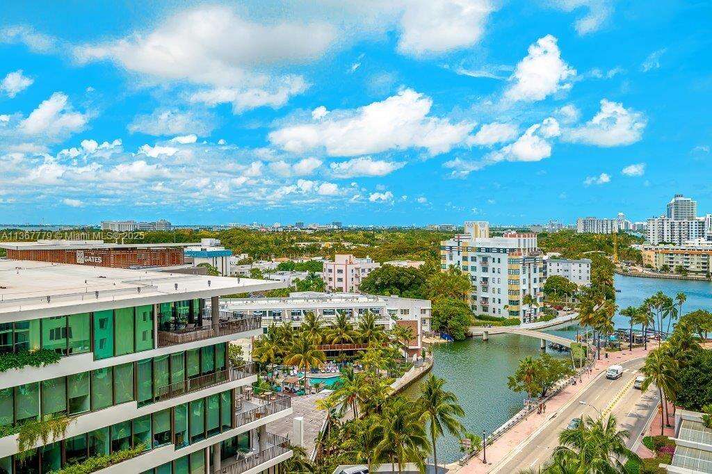 Roney Palace Unit #1032 | Picture 21