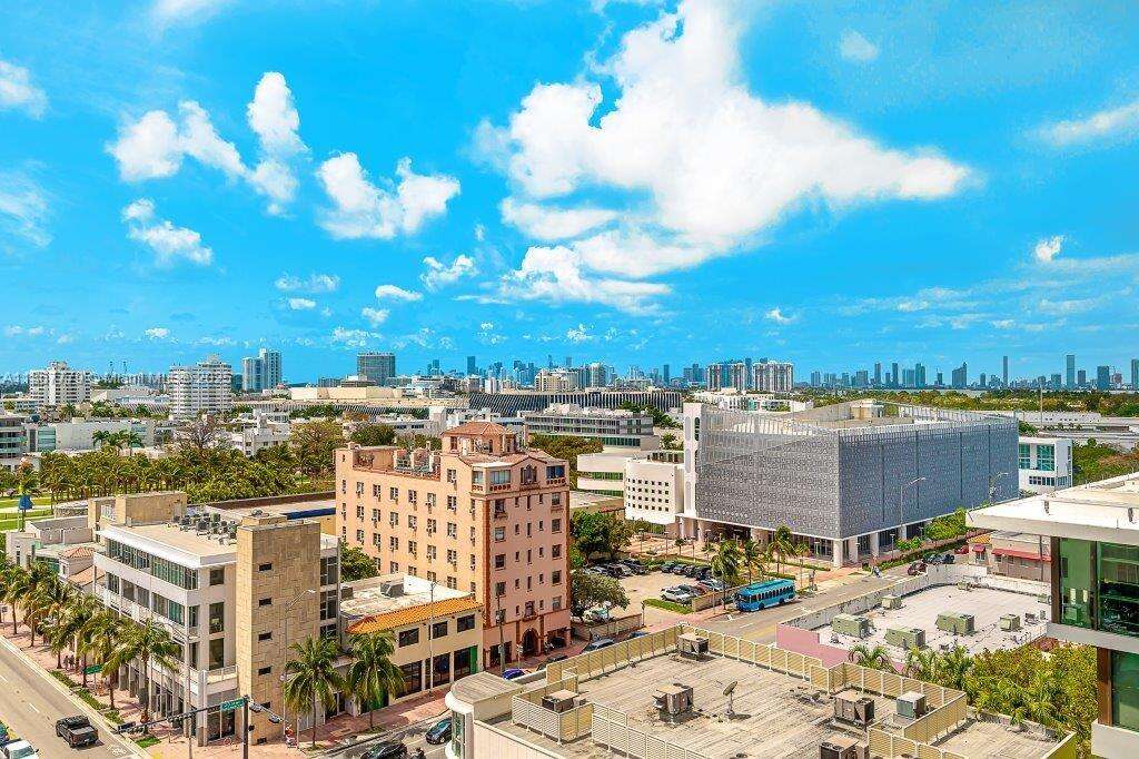 Roney Palace Unit #1032 | Picture 4