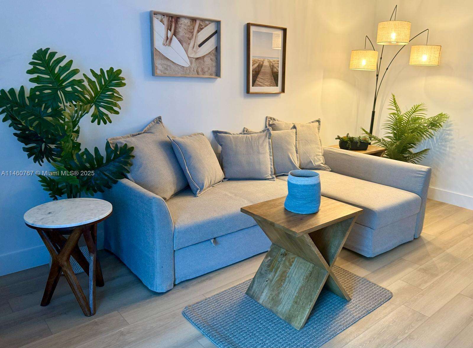 Roney Palace Unit #1121 | Picture 5