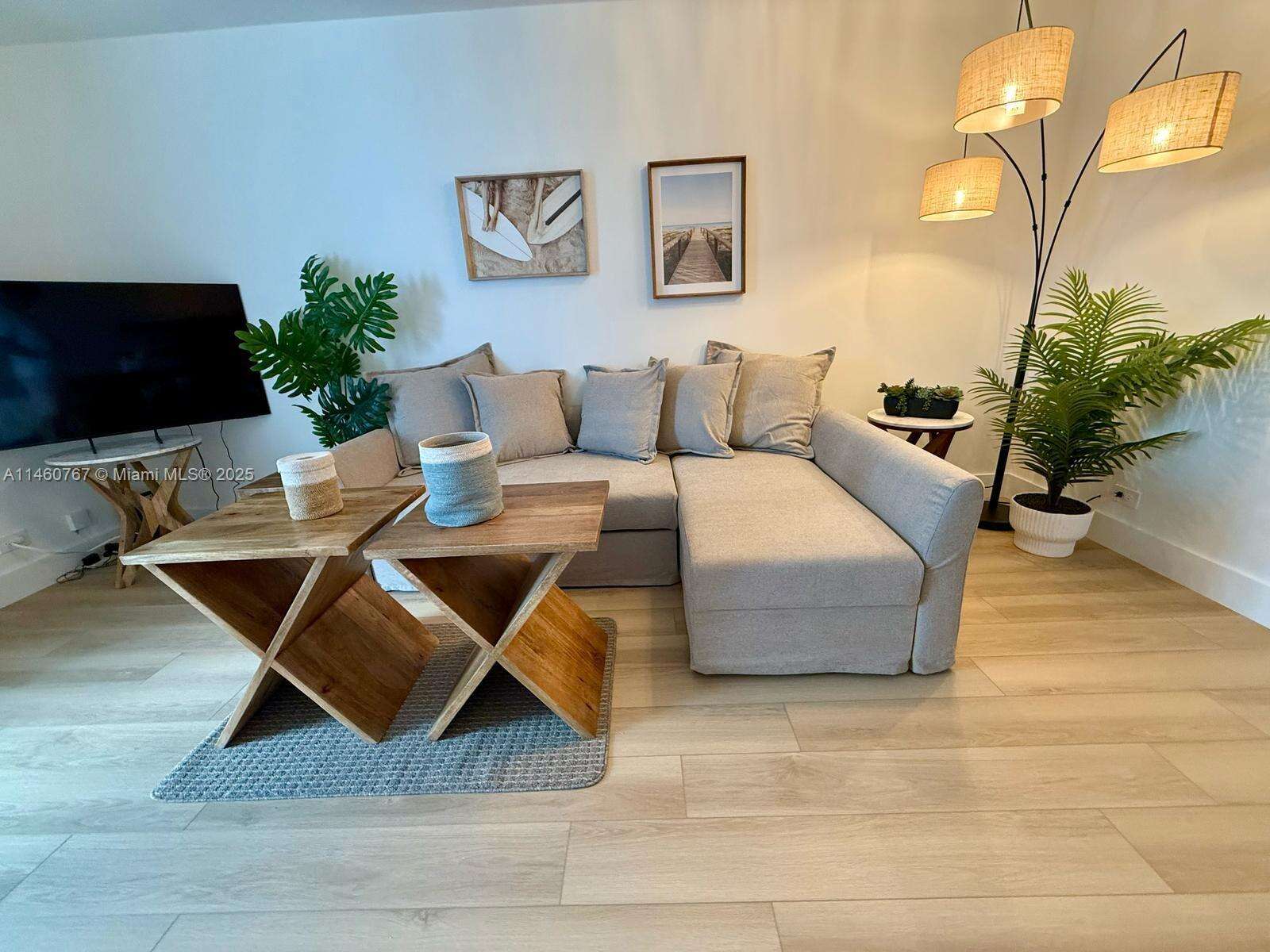 Roney Palace Unit #1121 | Picture 9