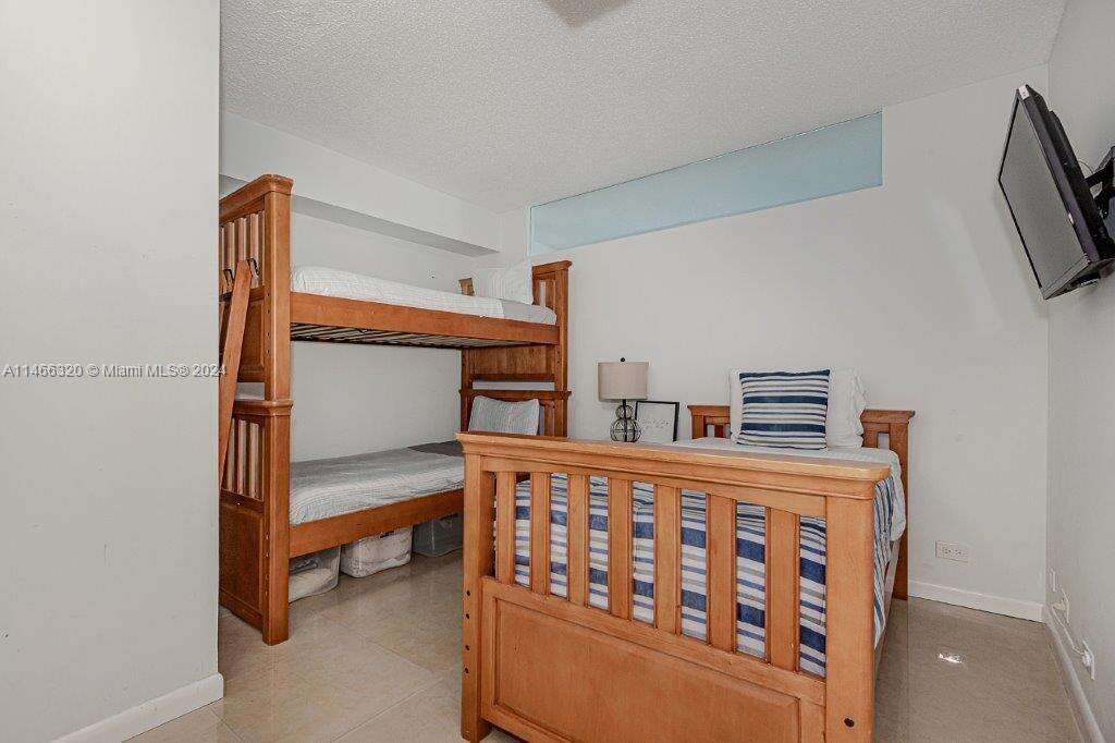 Roney Palace Unit #803 | Picture 15