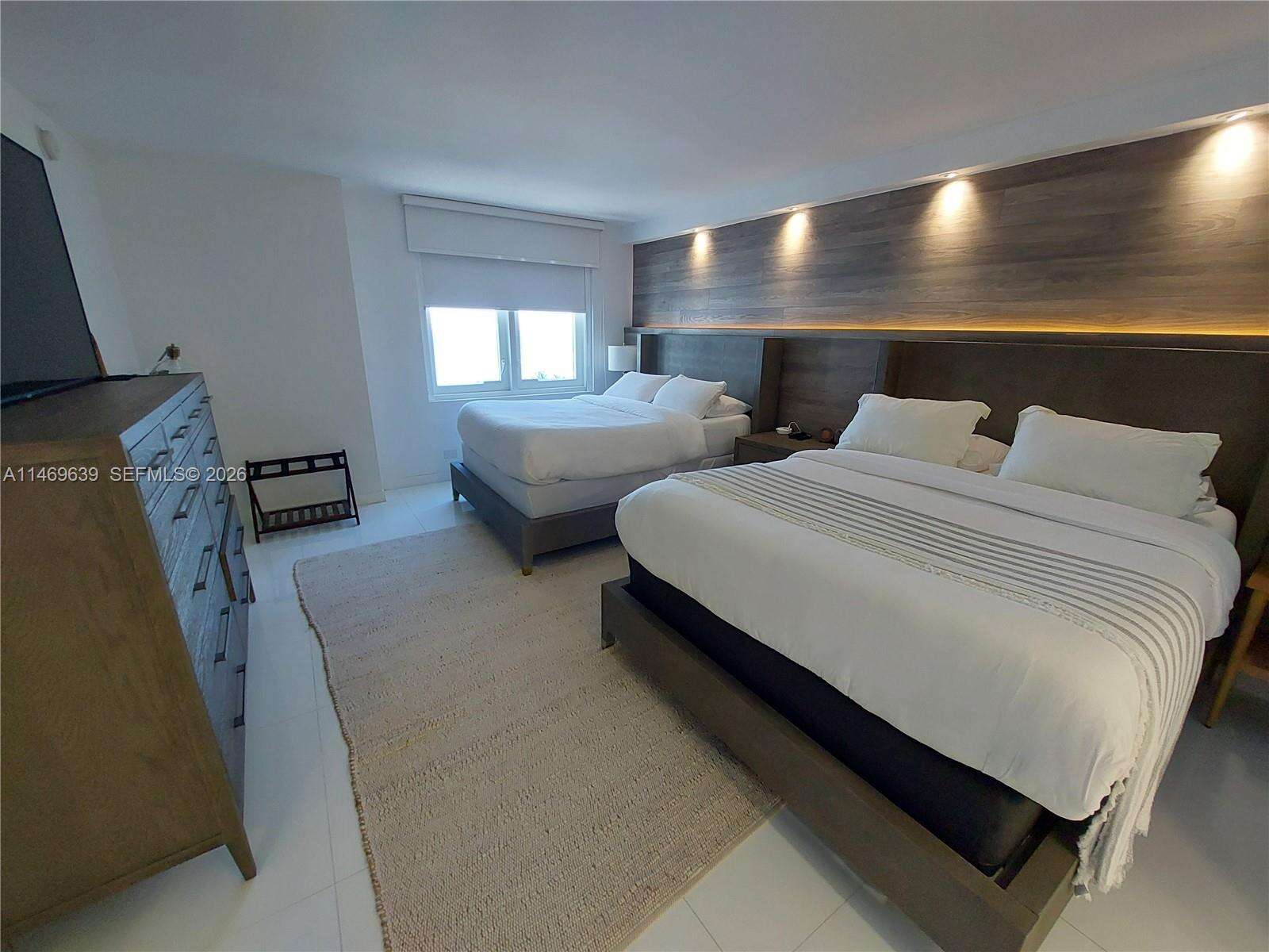 Roney Palace Unit #940 | Picture 26