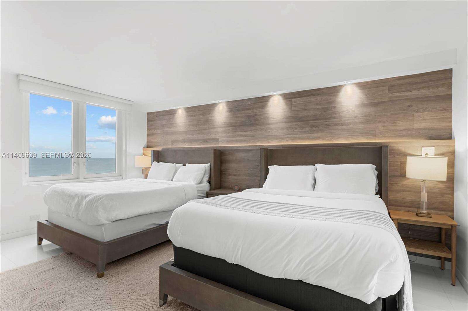 Roney Palace Unit #940 | Picture 10