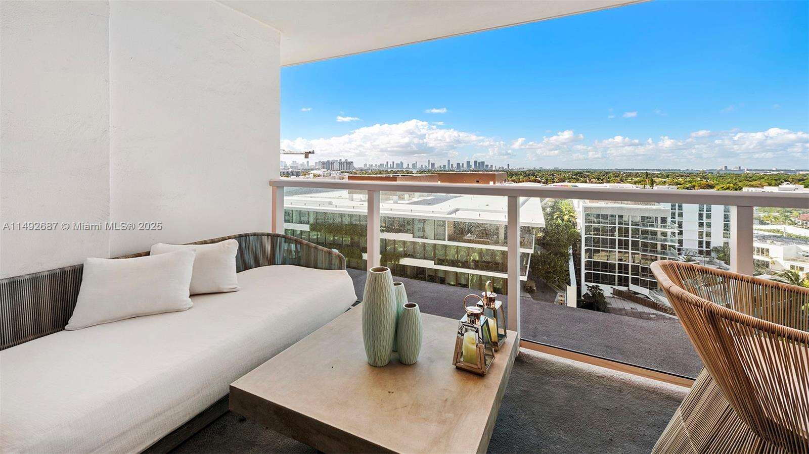 Roney Palace Unit #1126 | Picture 14