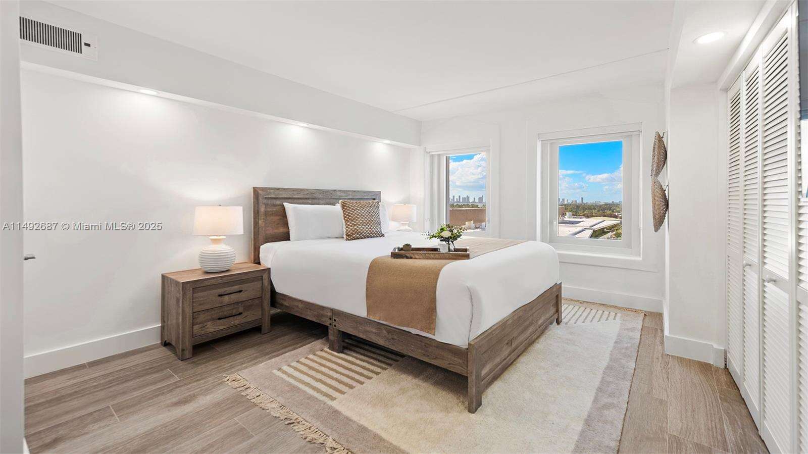 Roney Palace Unit #1126 | Picture 16