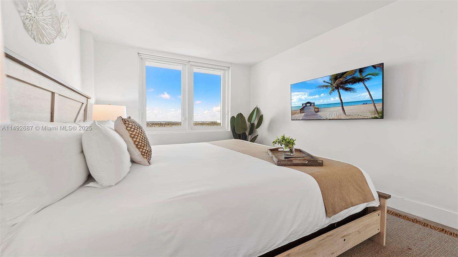 Roney Palace Unit #1126 | Picture 26