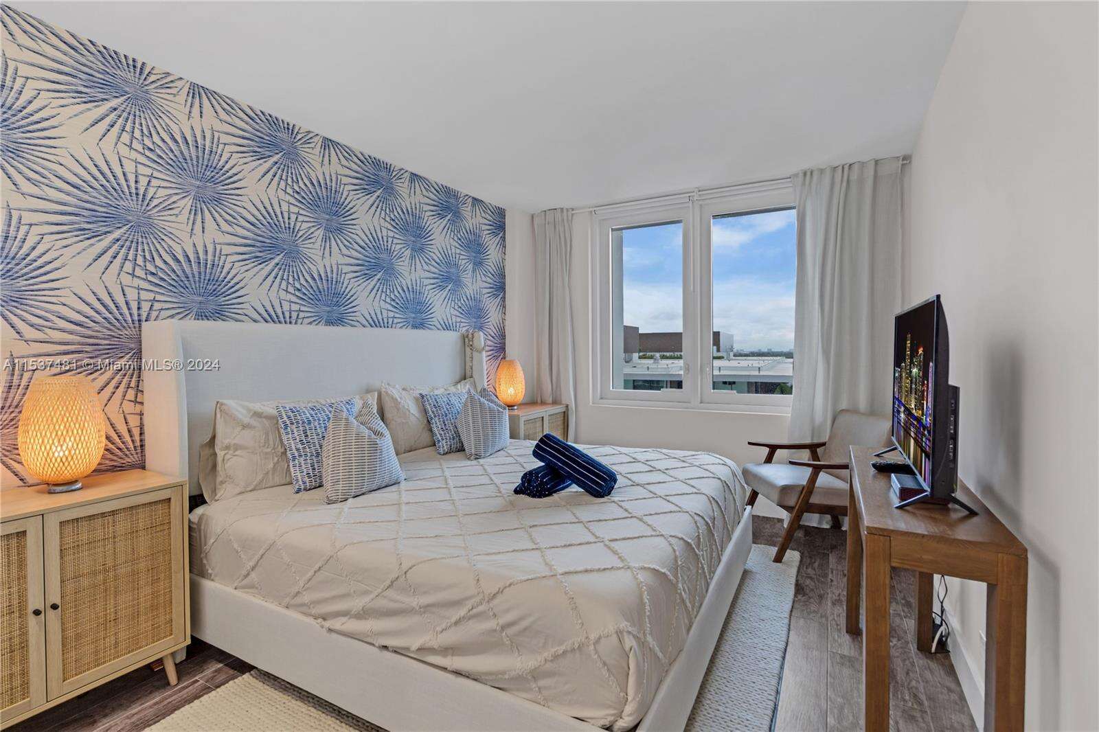 Roney Palace Unit #926 | Picture 24