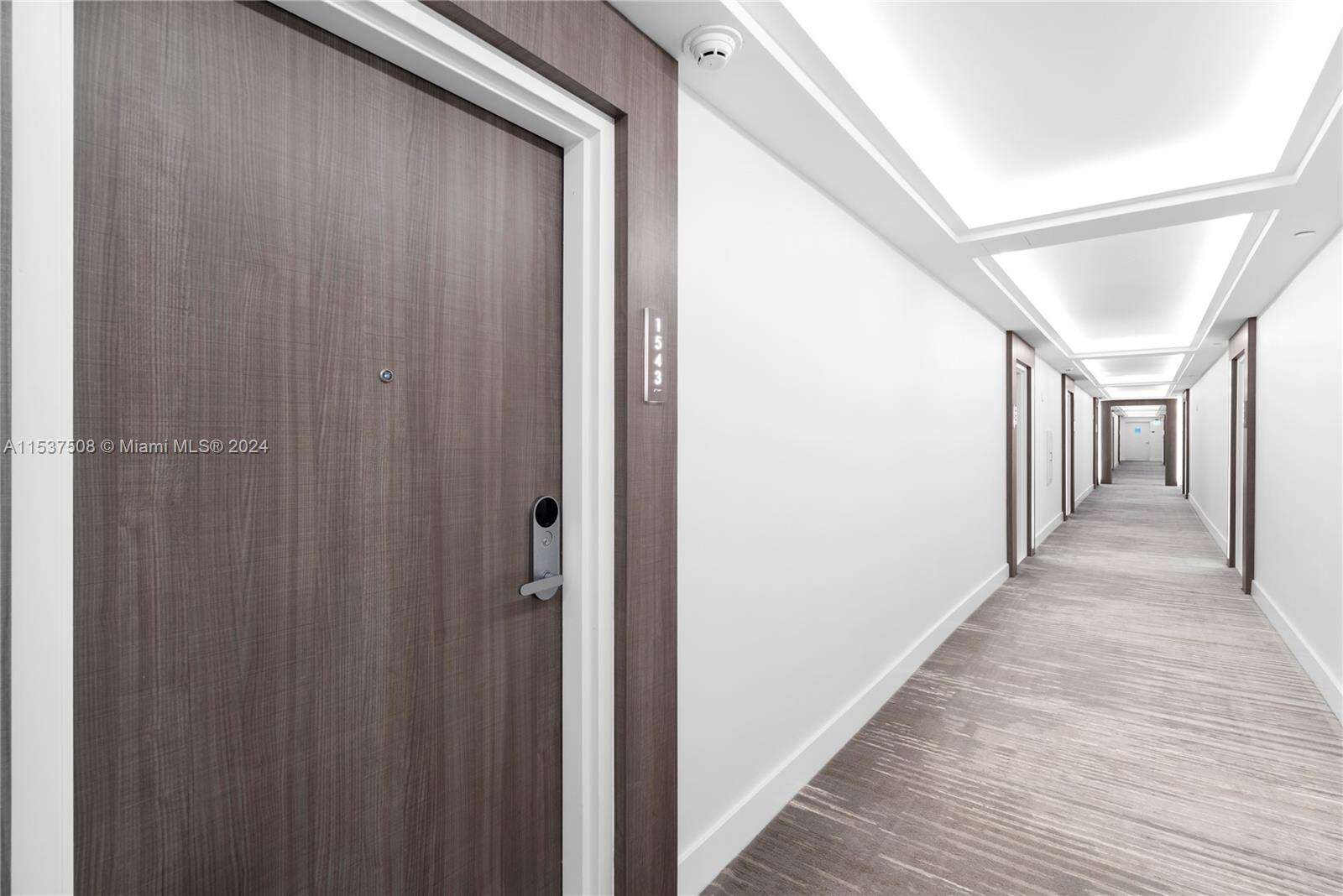 Roney Palace Unit #1543 | Picture 12