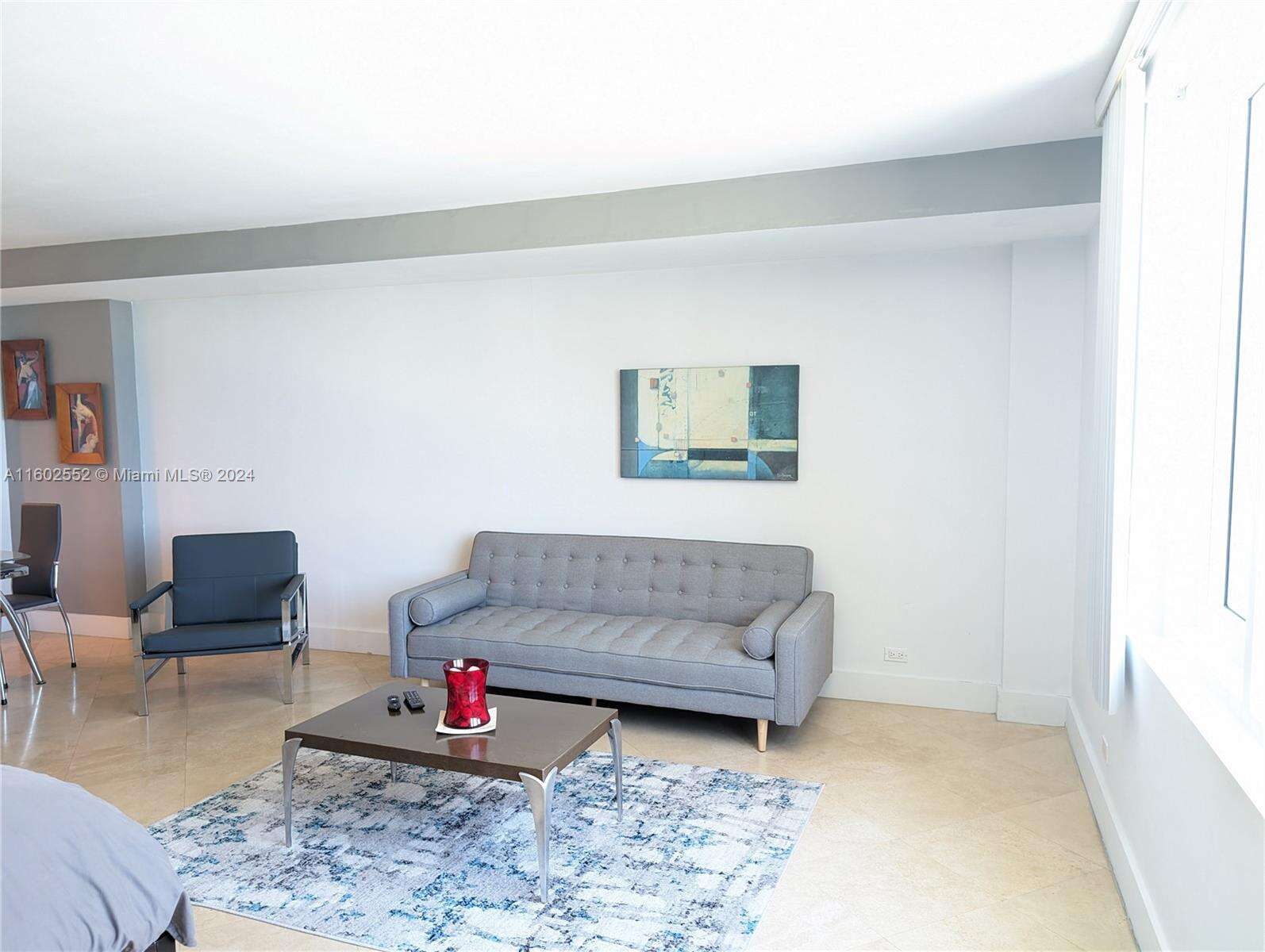 Roney Palace Unit #1542 | Picture 5