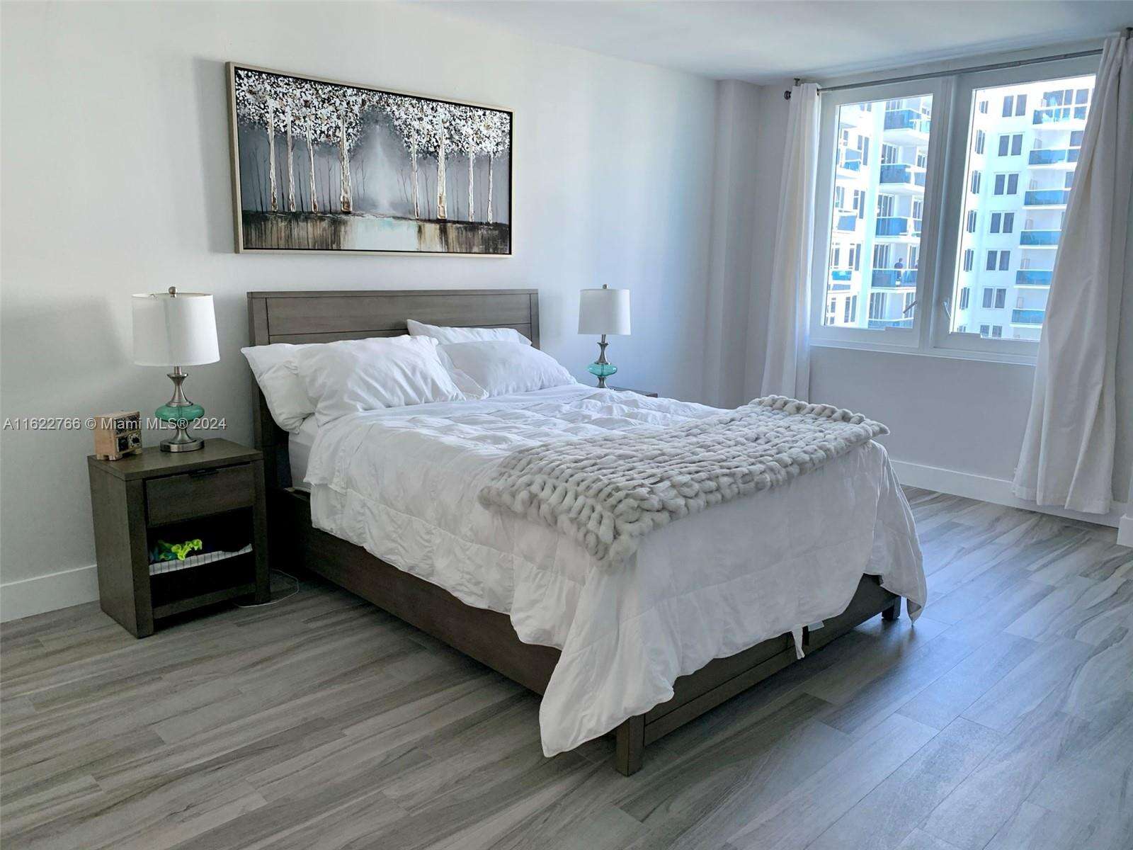 Roney Palace Unit #1119 | Picture 6