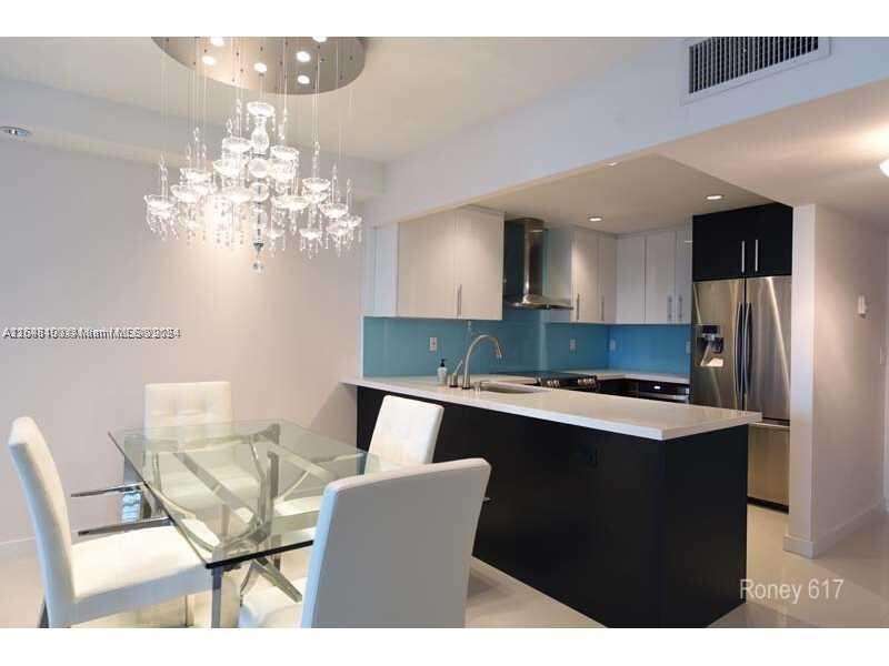 Roney Palace Unit #617 | Picture 3