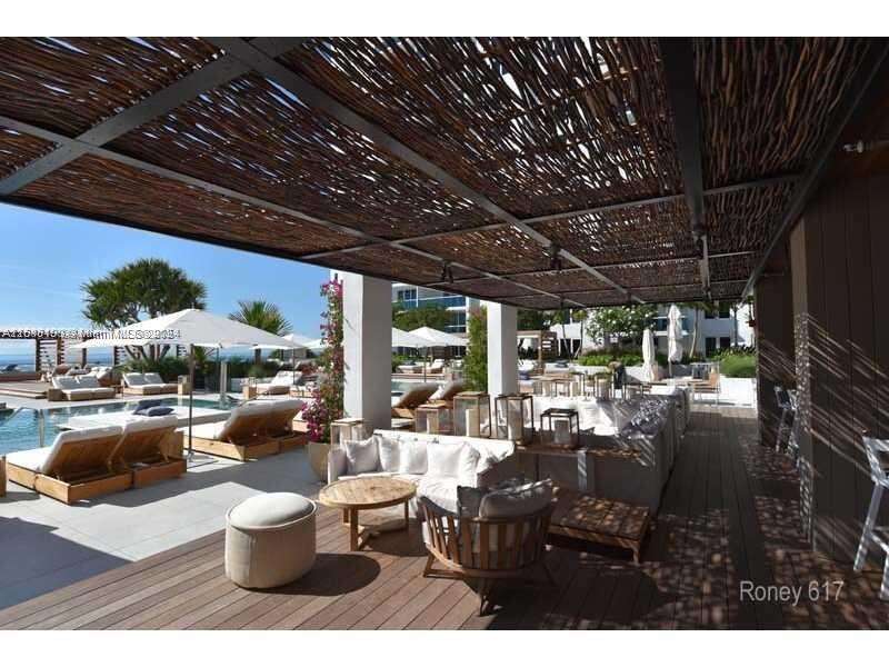 Roney Palace Unit #617 | Picture 7