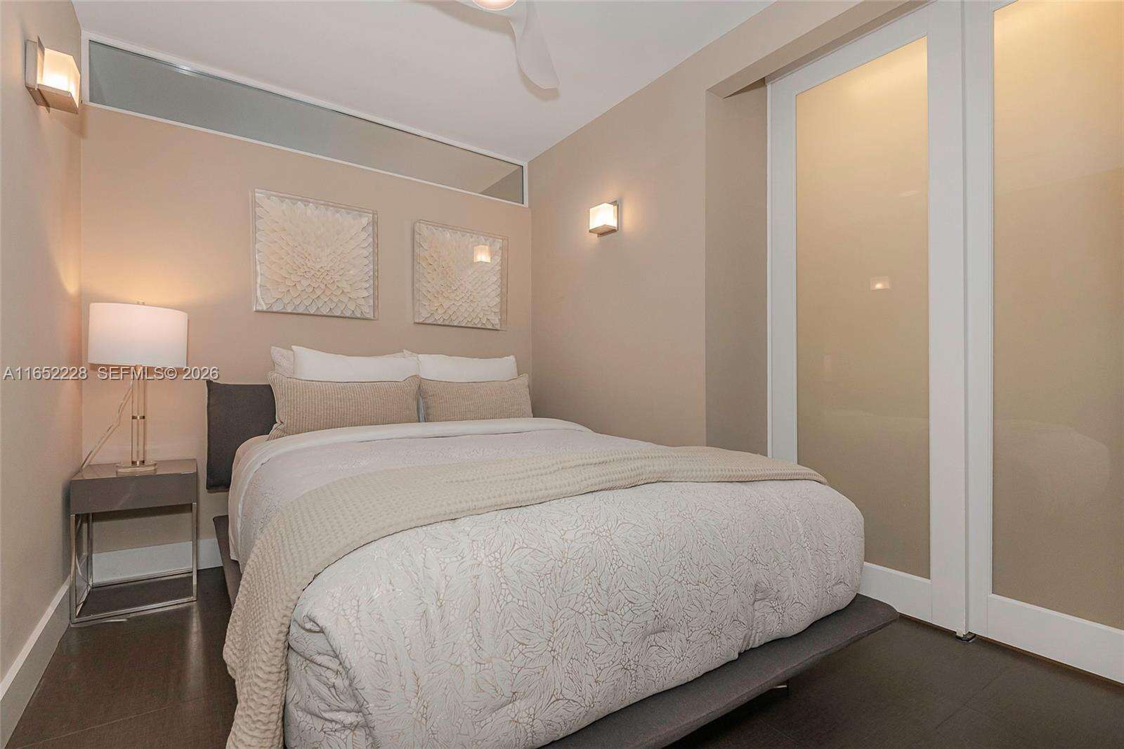 Roney Palace Unit #1216 | Picture 19