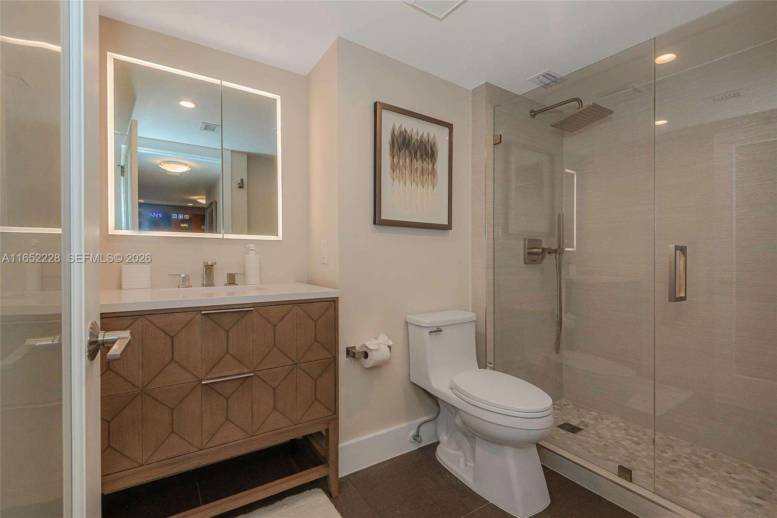 Roney Palace Unit #1216 | Picture 23