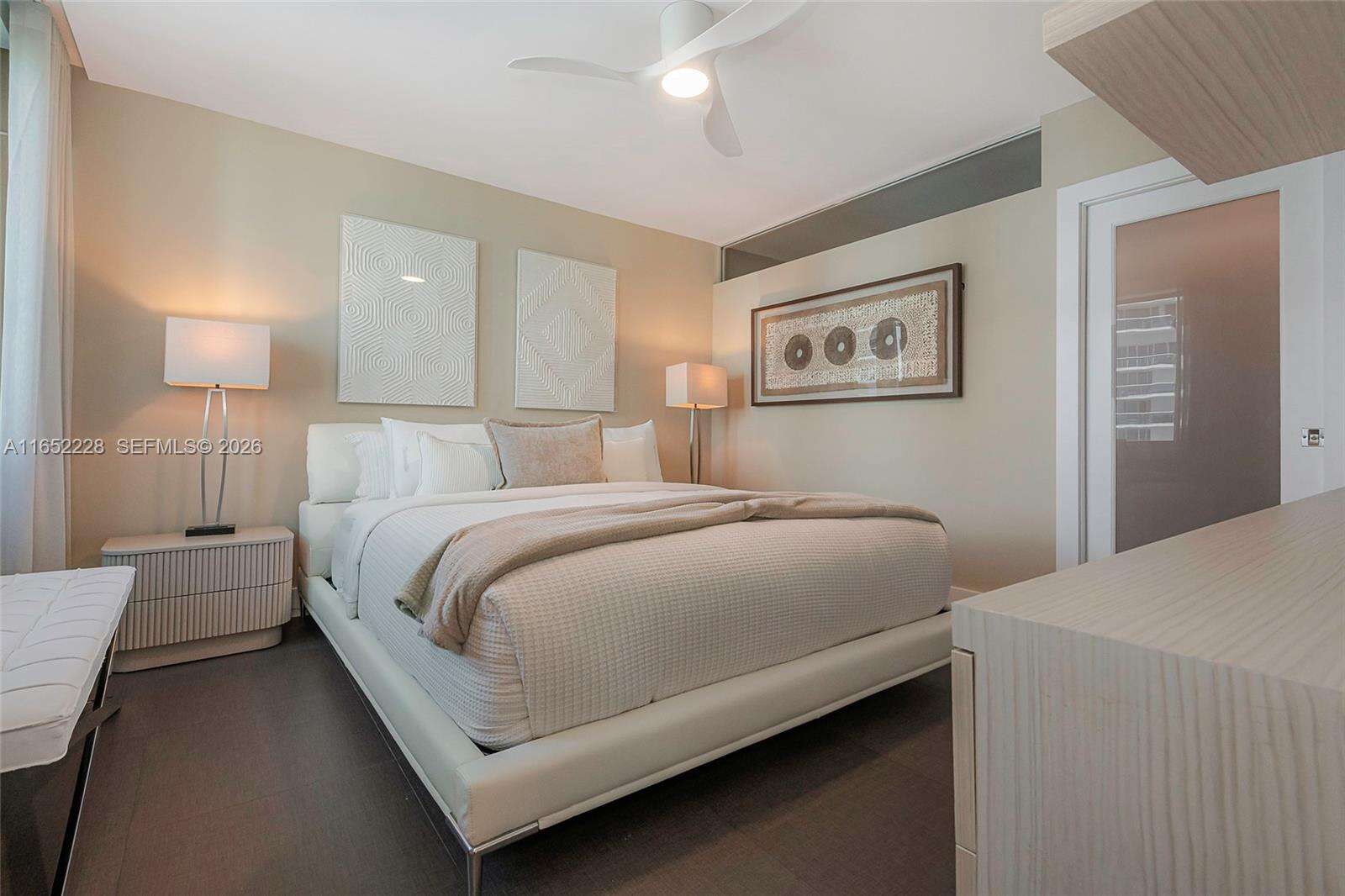 Roney Palace Unit #1216 | Picture 25