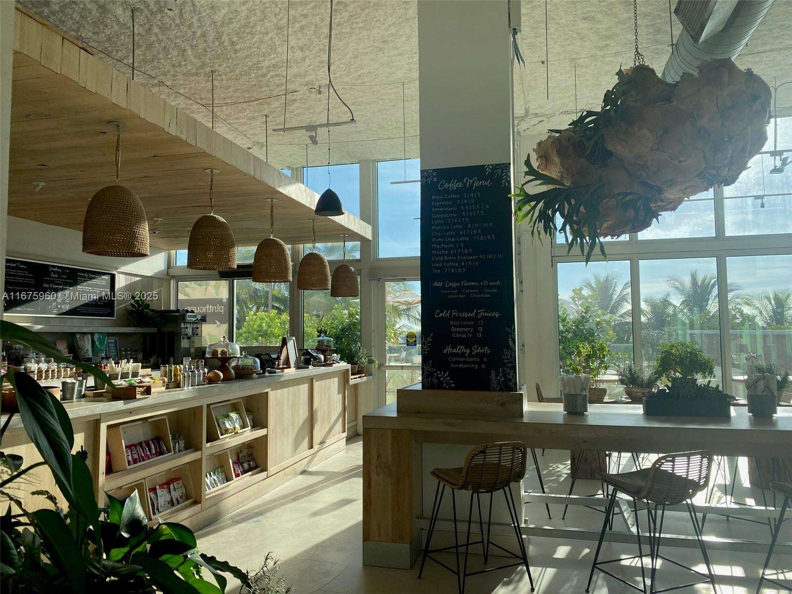 Roney Palace Unit #1139 | Picture 27