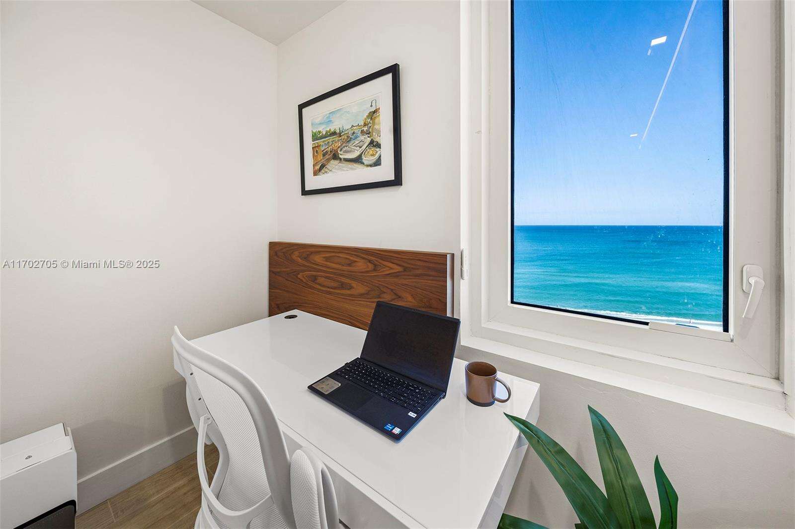 Roney Palace Unit #1209 | Picture 26