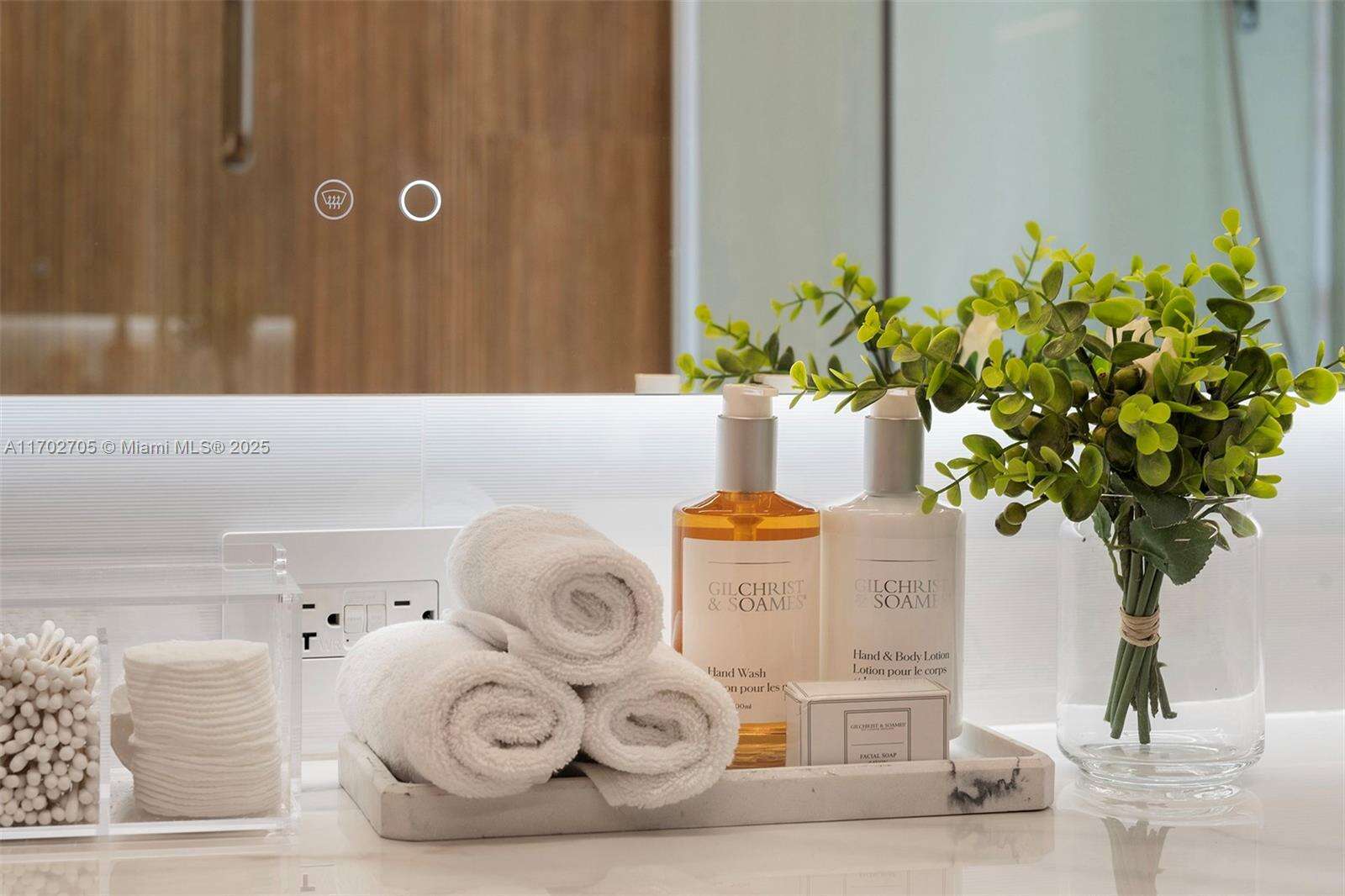 Roney Palace Unit #1209 | Picture 32