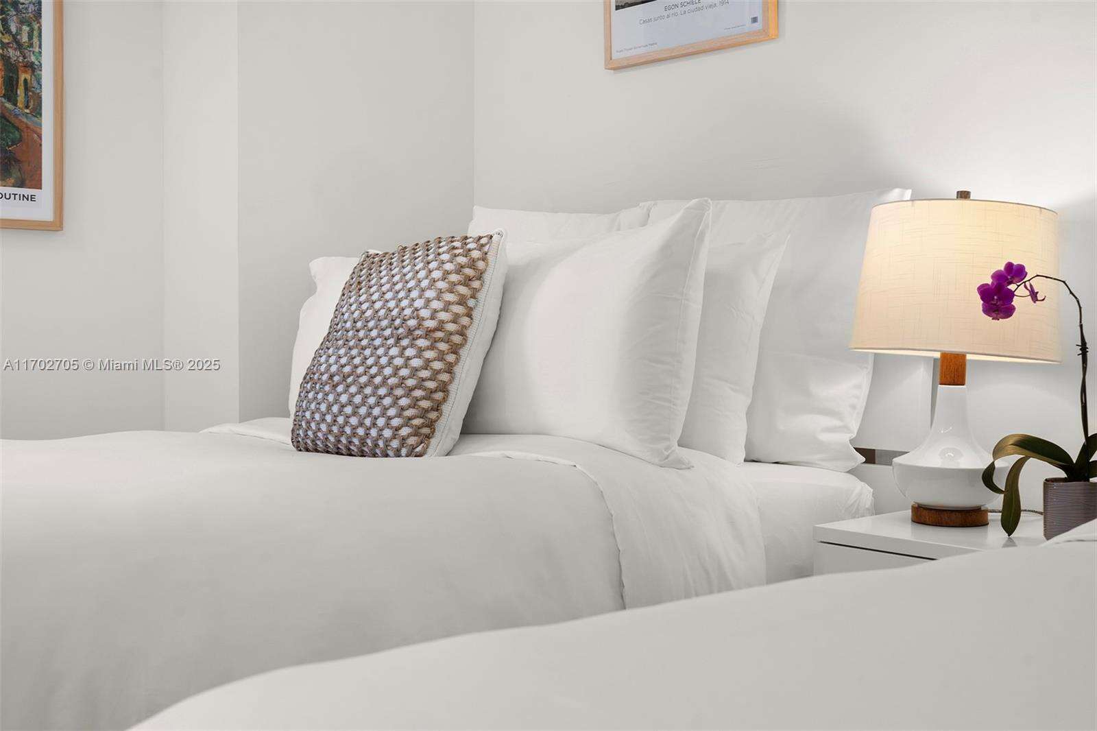 Roney Palace Unit #1209 | Picture 34