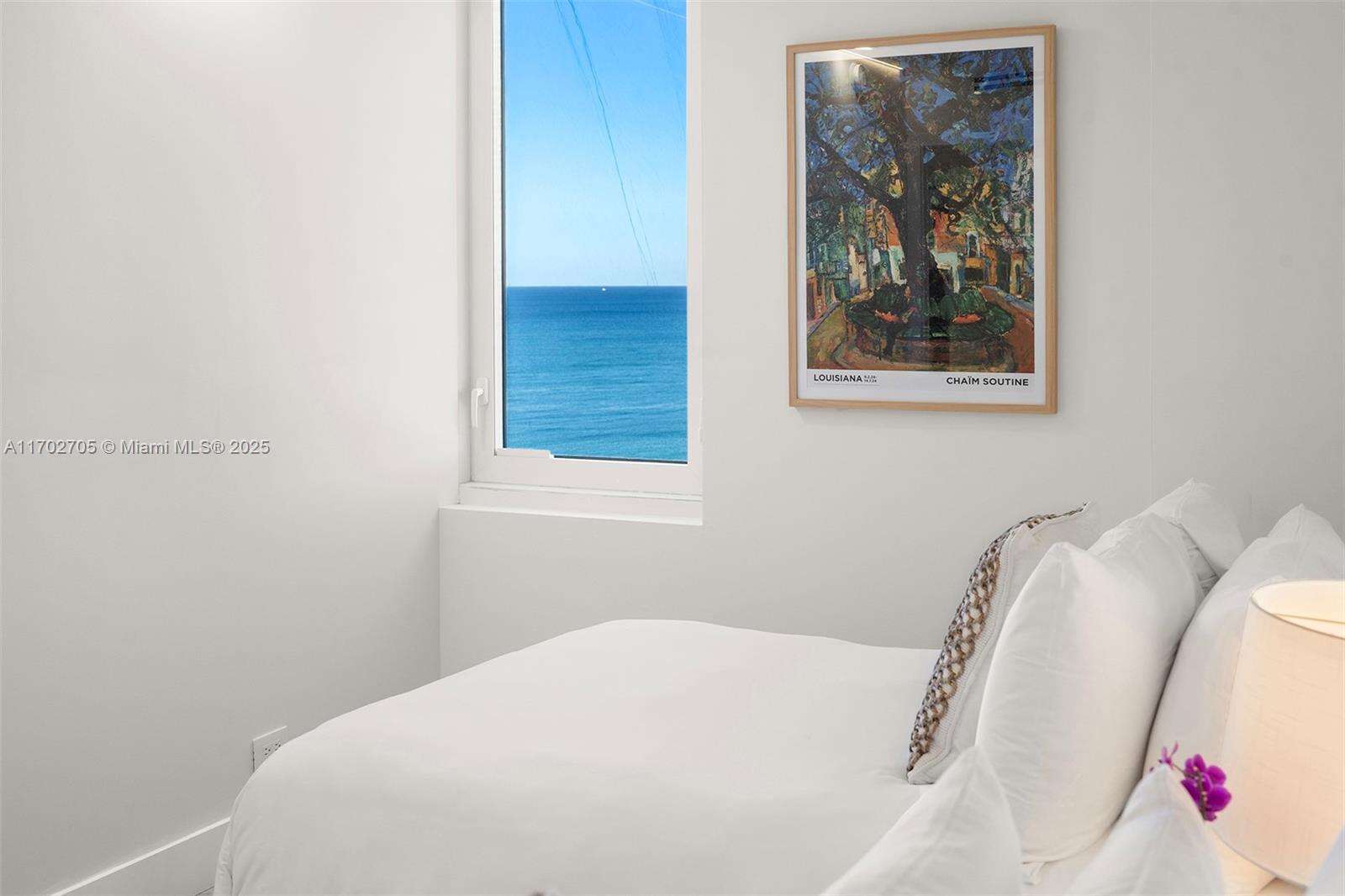 Roney Palace Unit #1209 | Picture 35