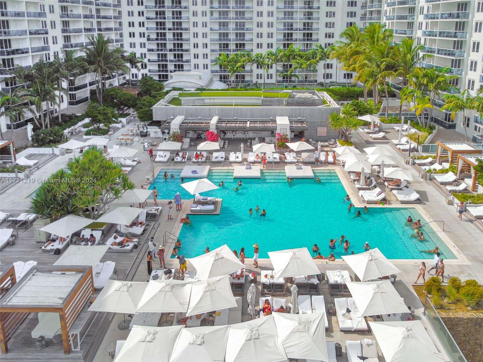 Roney Palace Unit #1410 | Picture 28