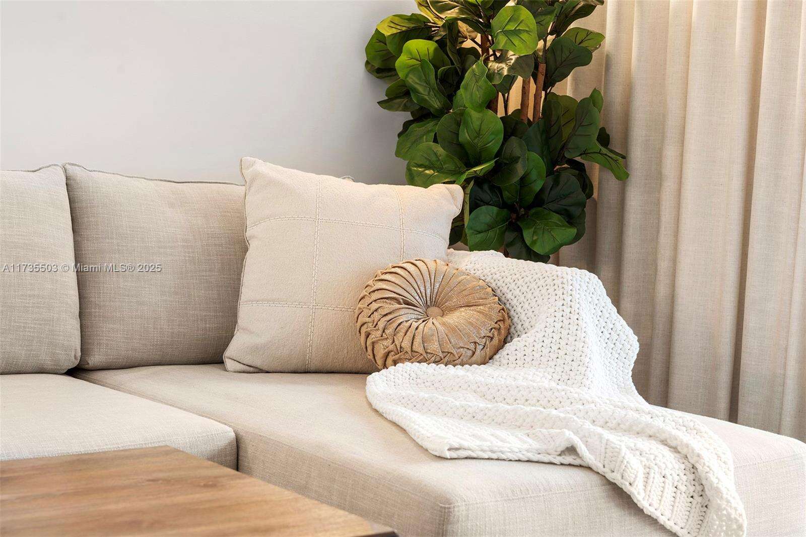 Roney Palace Unit #11281129 | Picture 12