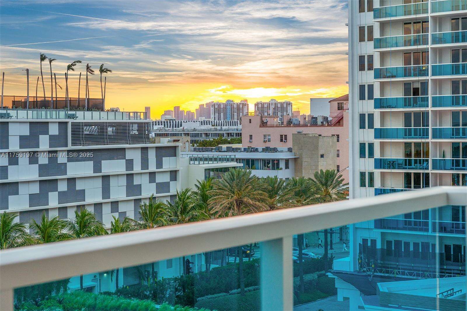 Roney Palace Unit #6072B | Picture 47