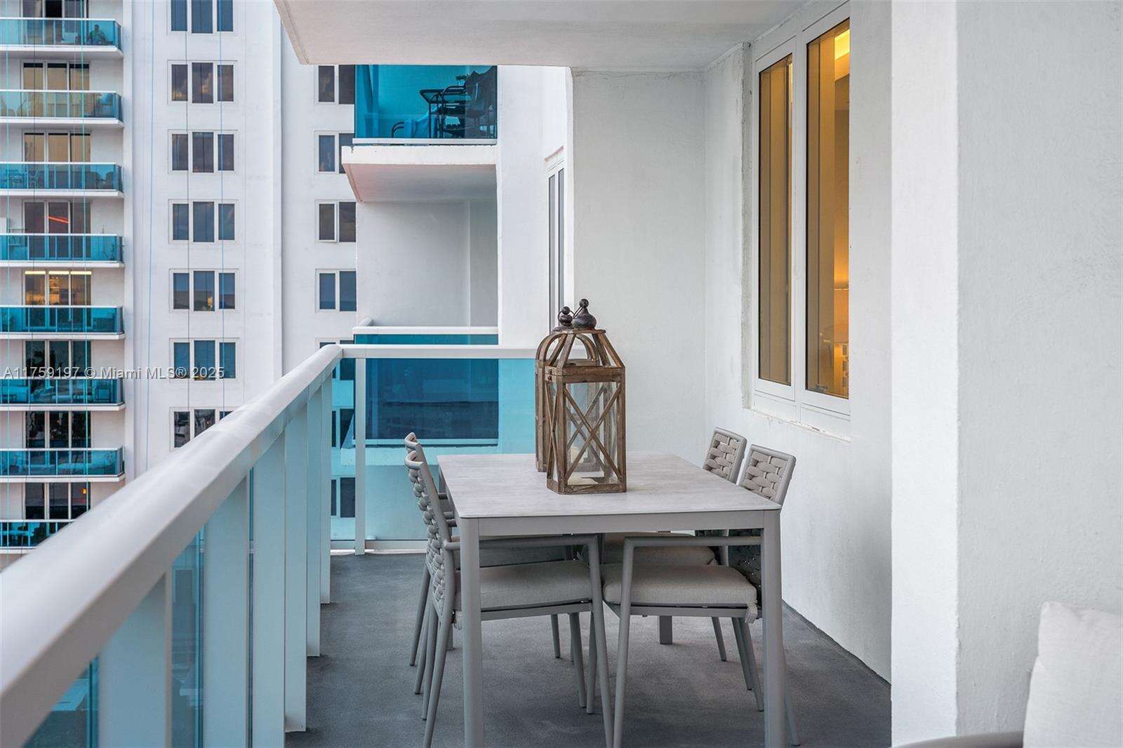 Roney Palace Unit #6072B | Picture 49