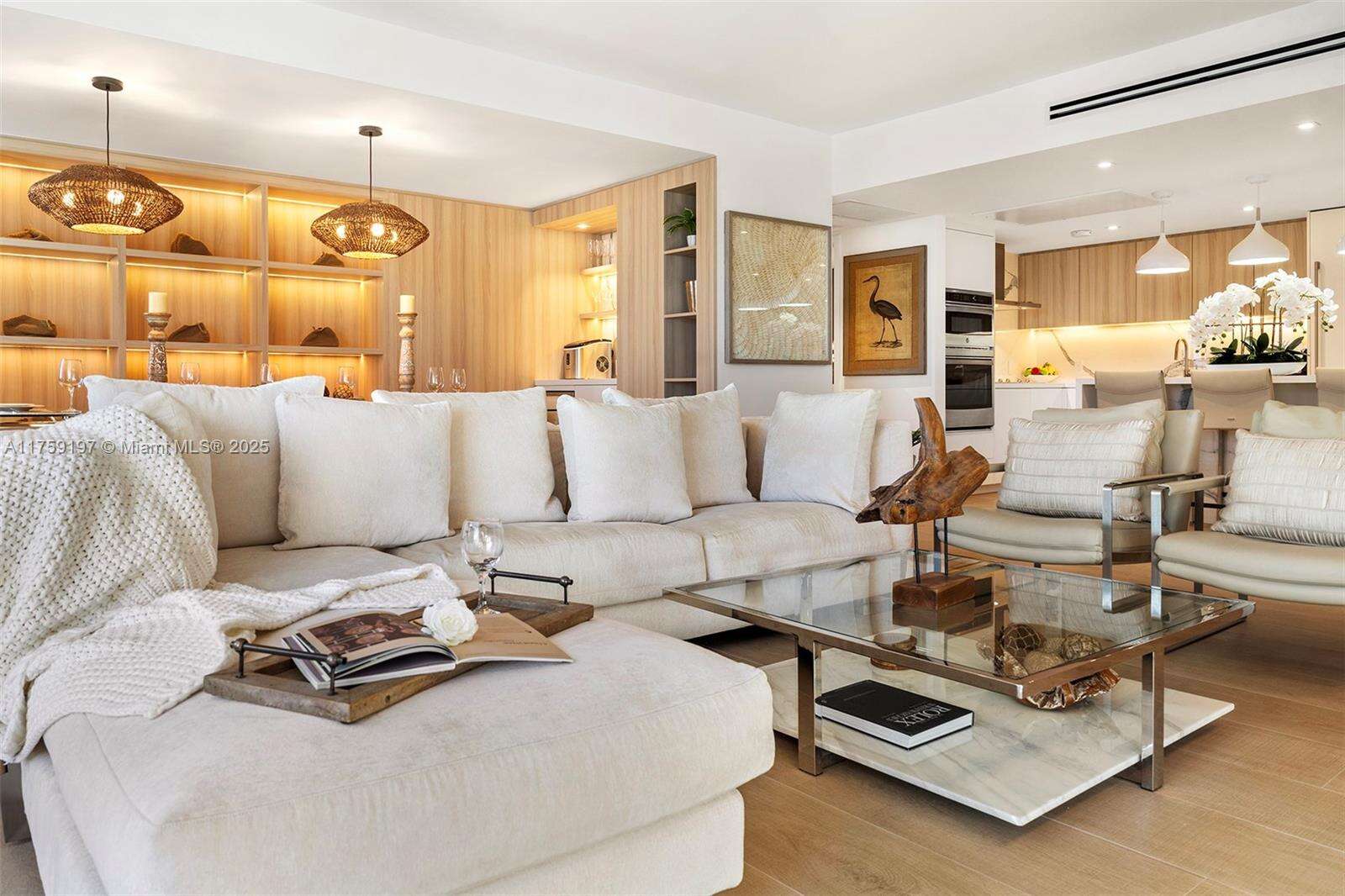 Roney Palace Unit #6072B | Picture 6