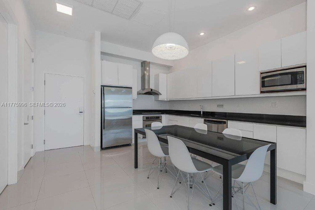 Roney Palace Unit #1624 | Picture 23