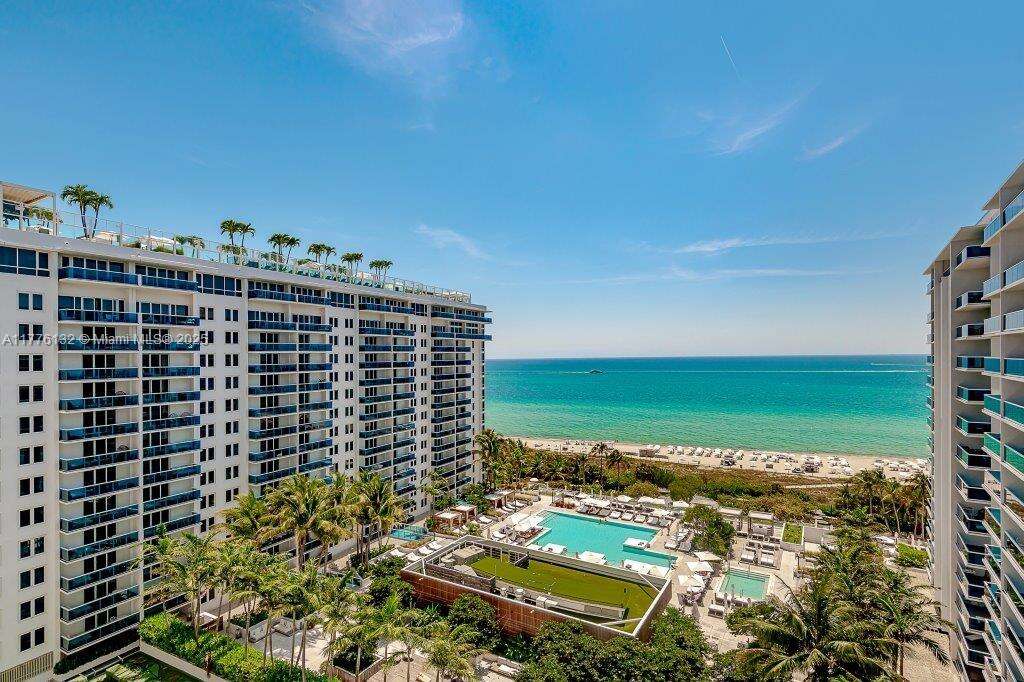 Roney Palace Unit #1424 | Picture 24