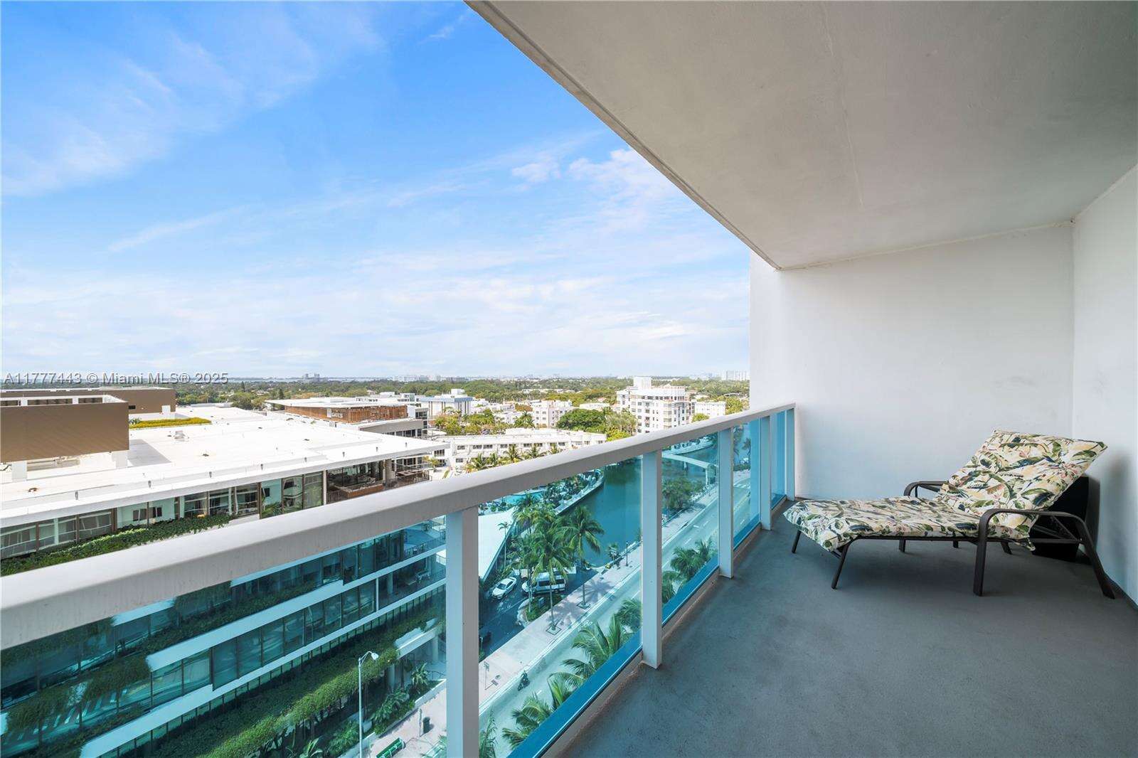 Roney Palace Unit #1130 | Picture 17