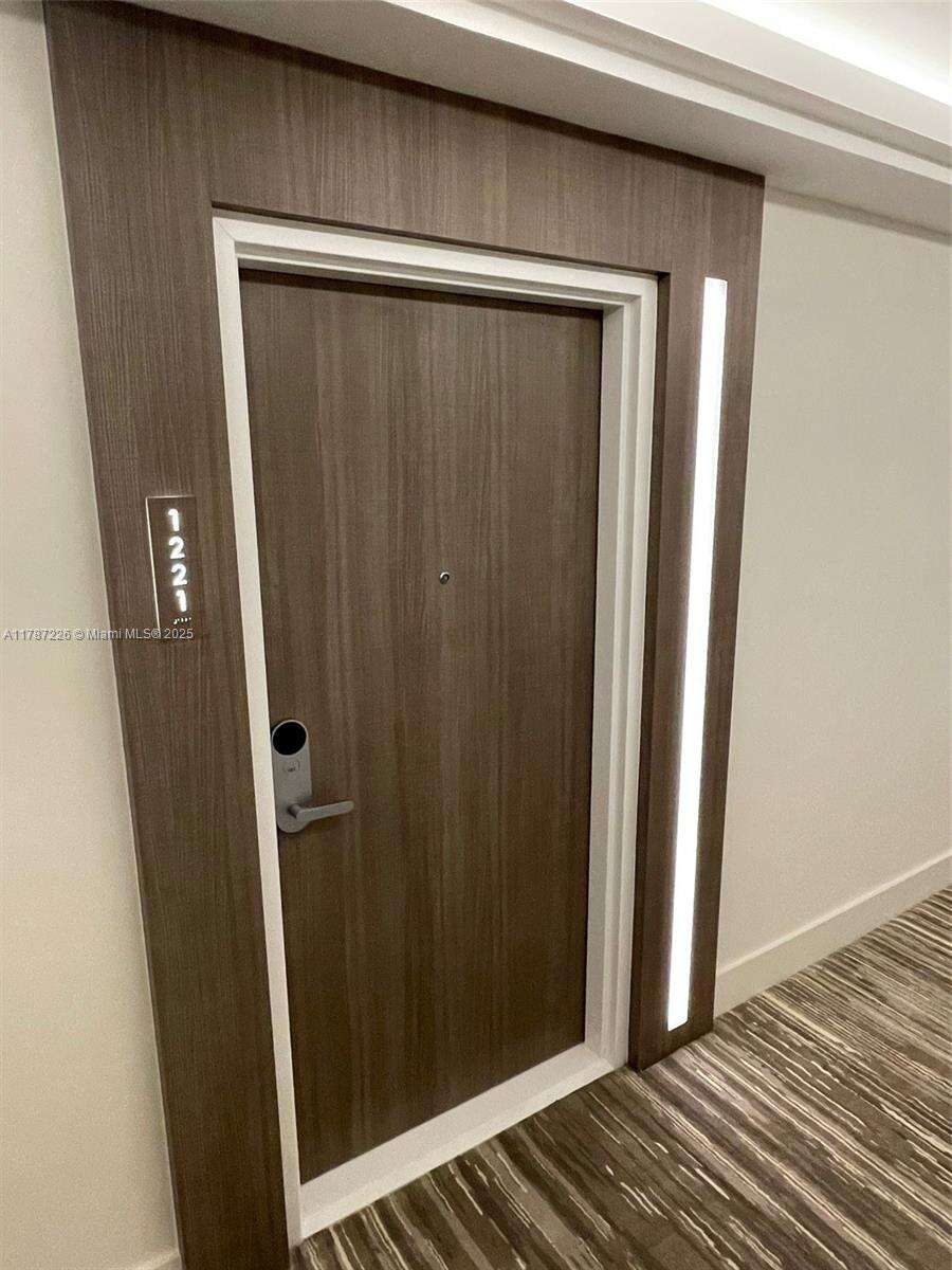 Roney Palace Unit #1221 | Picture 23