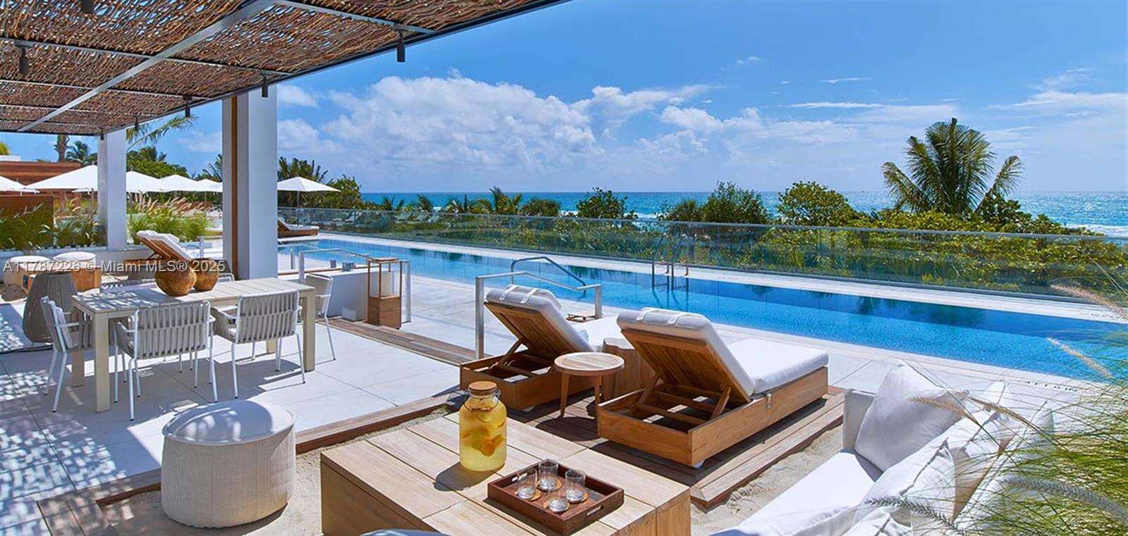 Roney Palace Unit #1221 | Picture 31