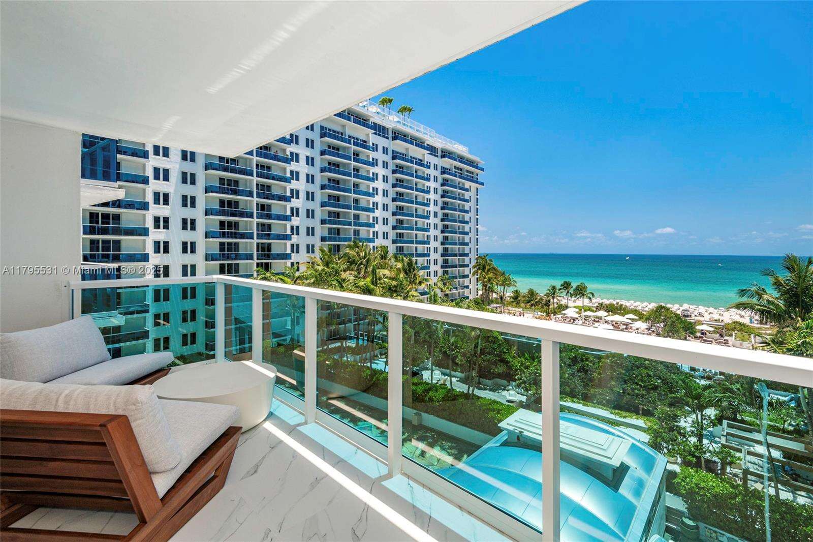 Roney Palace For Rent | Unit #825