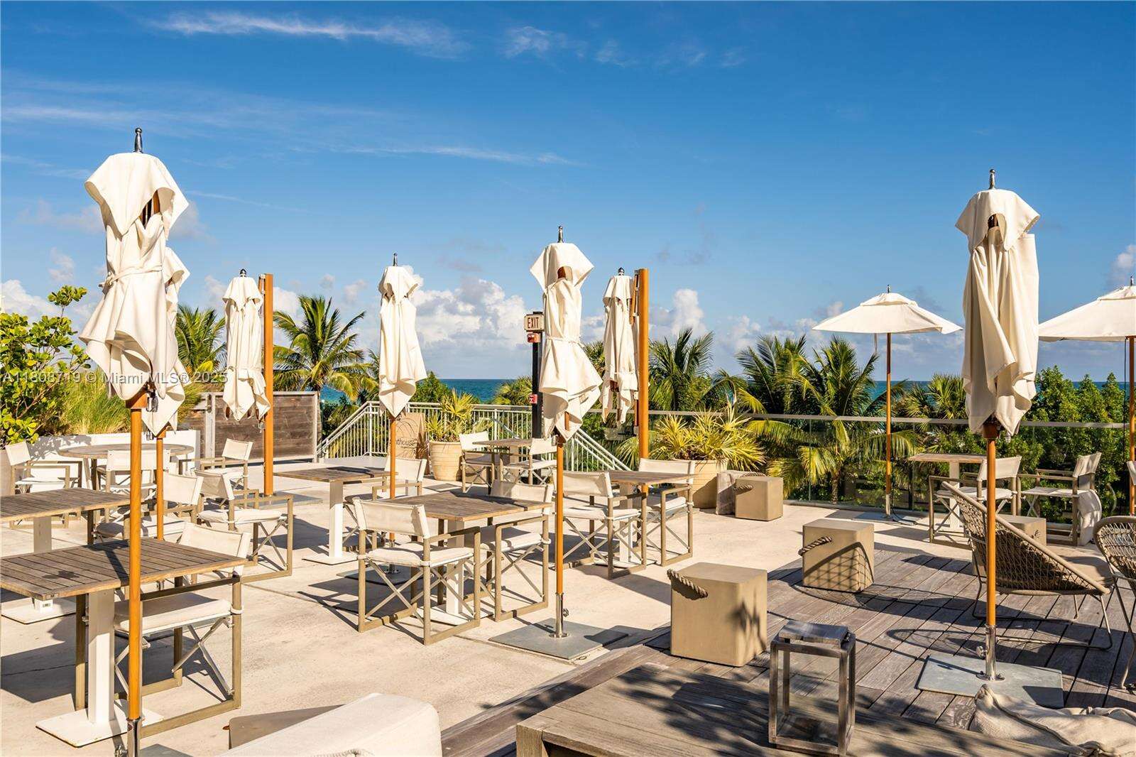 Roney Palace Unit #720 | Picture 16