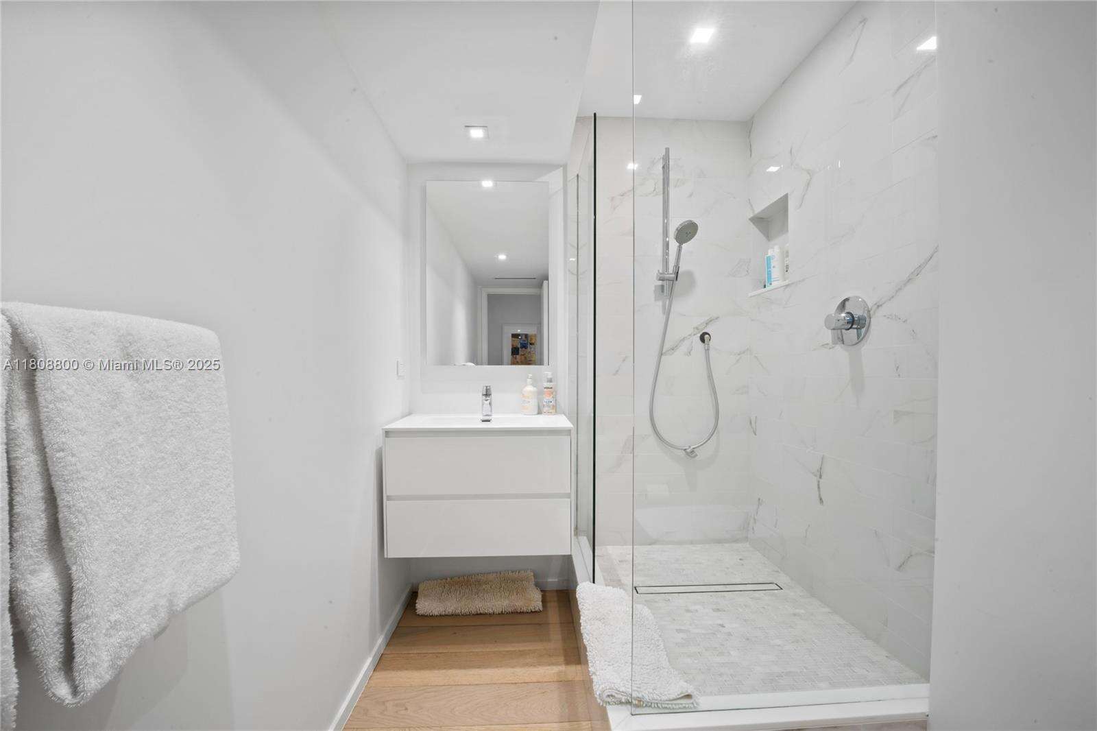 Roney Palace Unit #624 | Picture 23