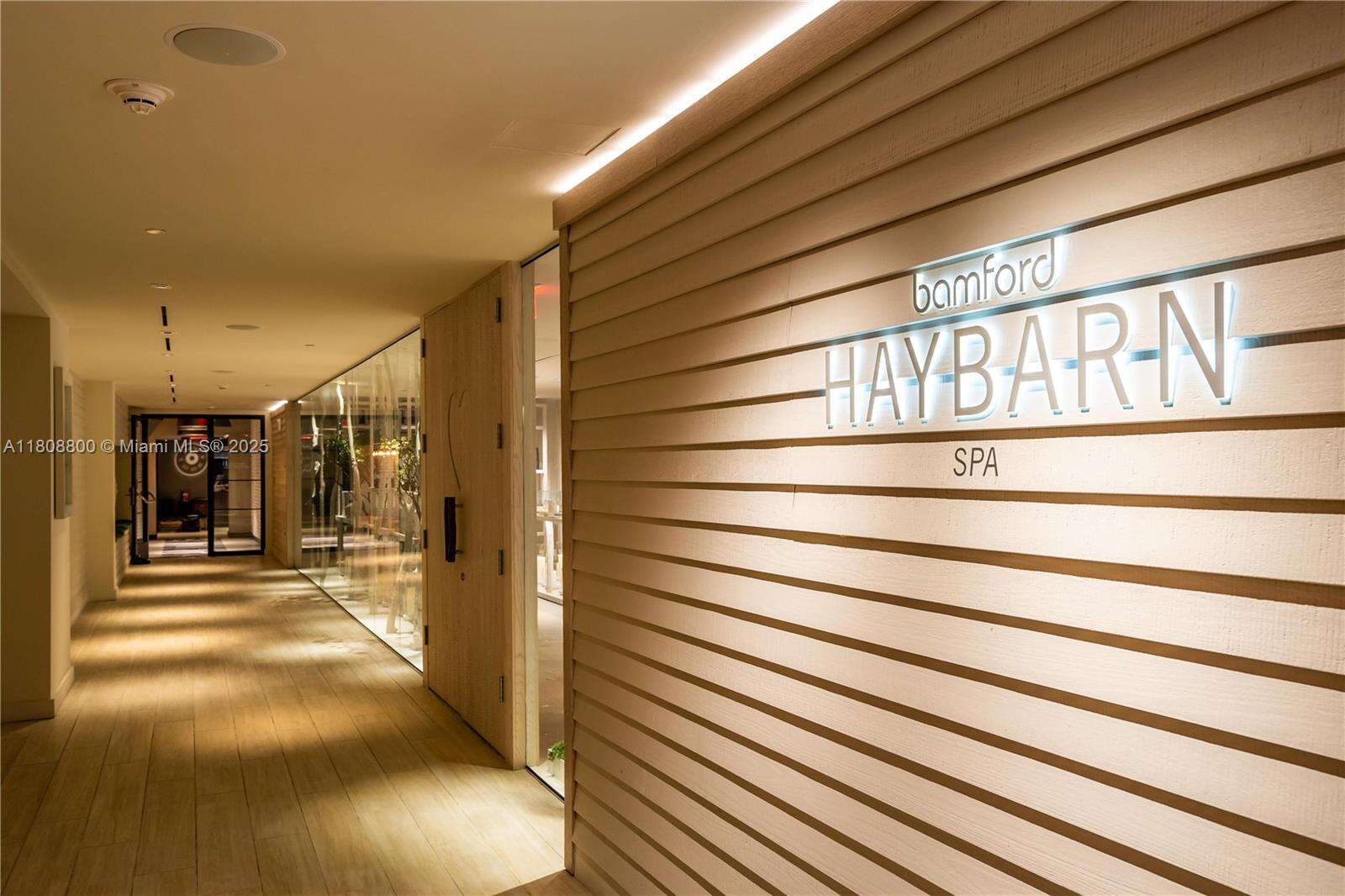 Roney Palace Unit #624 | Picture 39