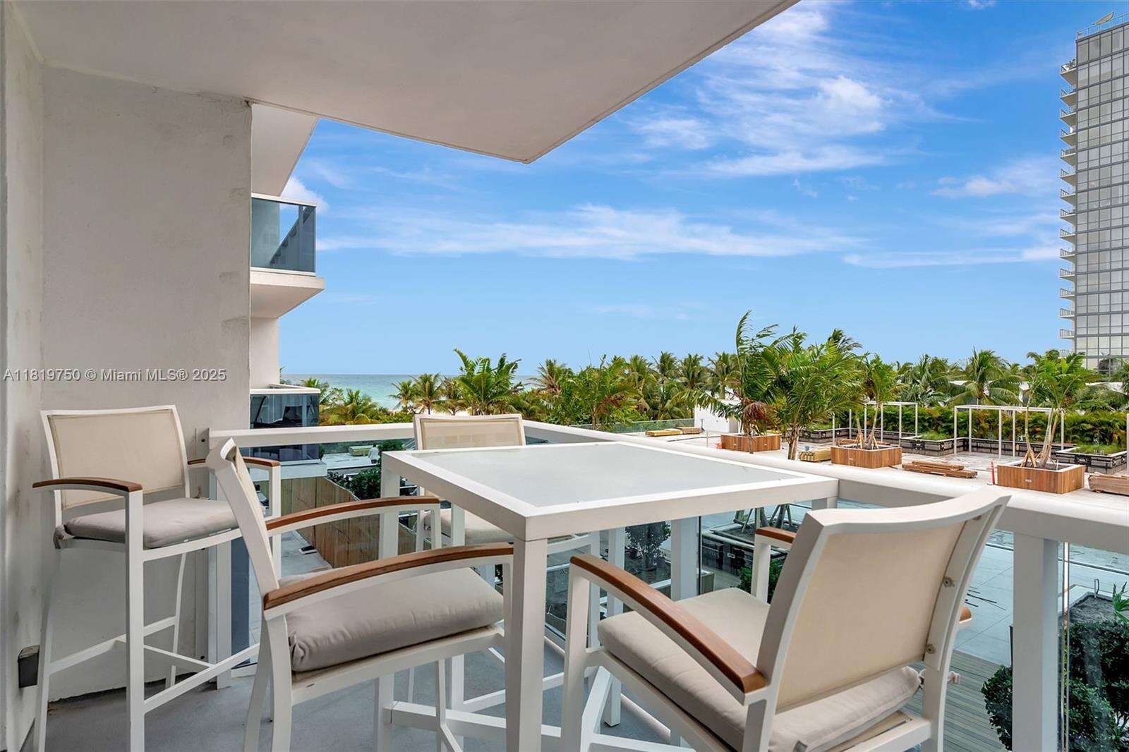 Roney Palace Unit #307 | Picture 15