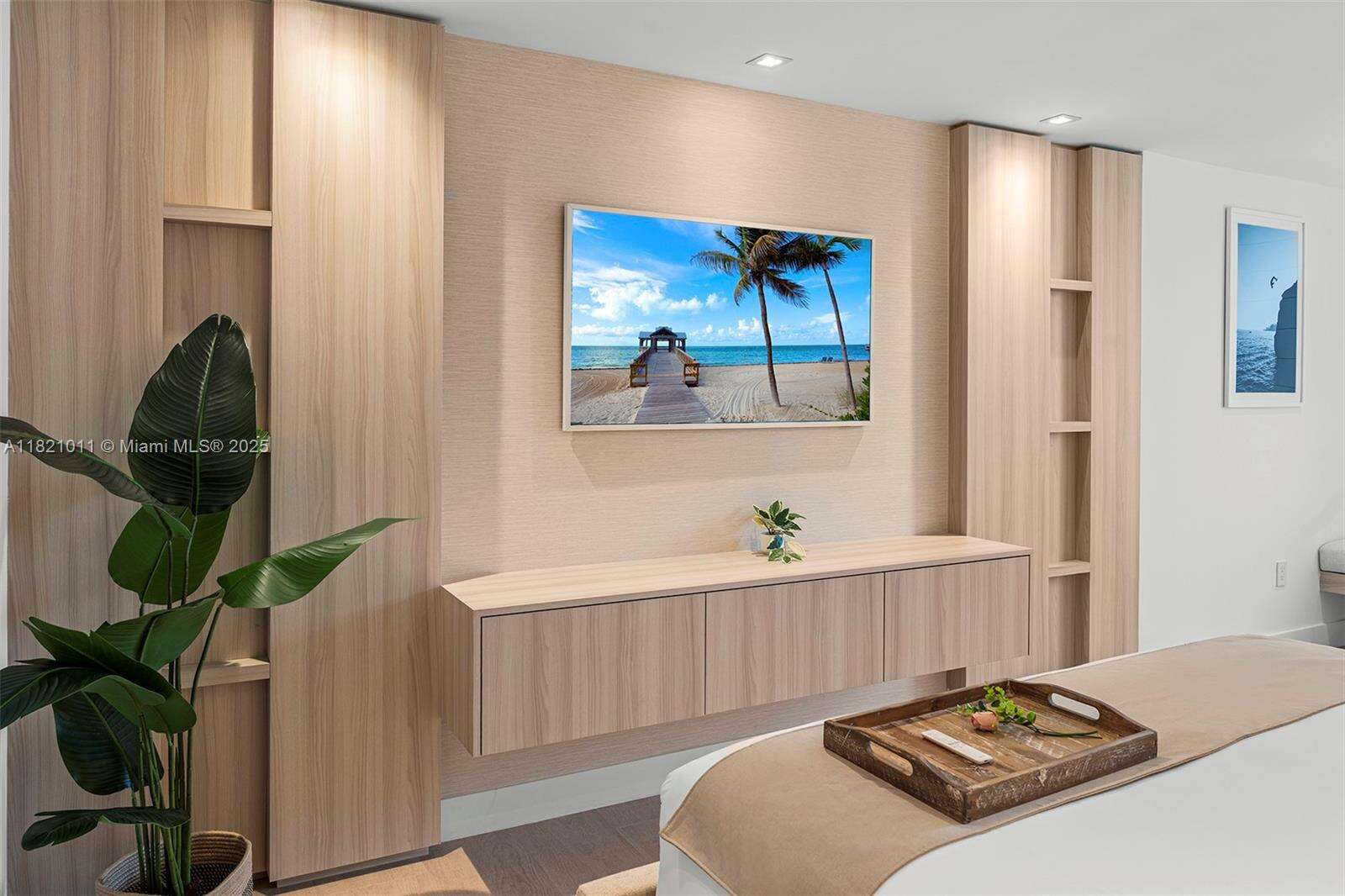 Roney Palace Unit #630 | Picture 16