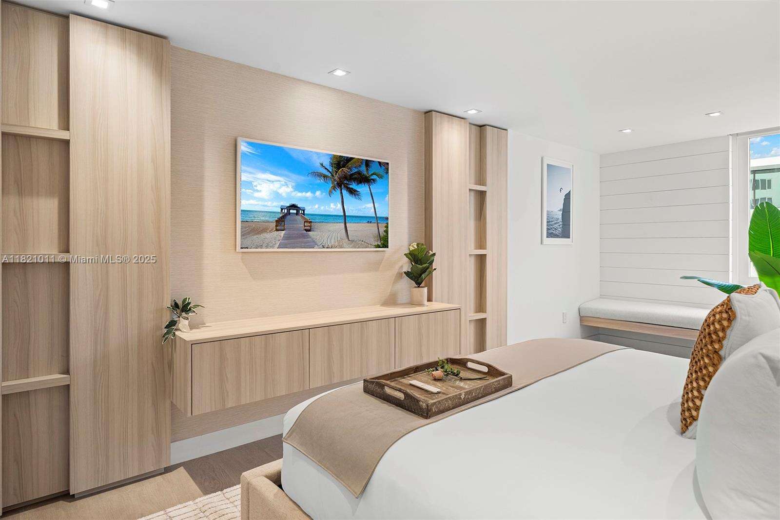 Roney Palace Unit #630 | Picture 17